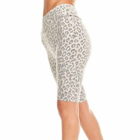 Chaser Quadra Blend Bike Shorts Leopard M Medium NWT Biker Short - Picture 3 of 6